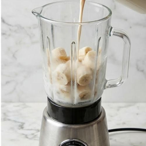 Step 2: Blend with Milk Step 2: Blend with Milk