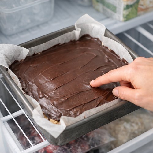 Step 7: Freeze and Set